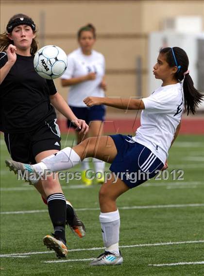 Thumbnail 1 in Alief Elsik vs Clear Brook (I-10 Shootout) photogallery.
