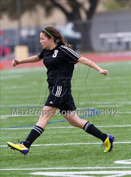 Thumbnail 2 in Alief Elsik vs Clear Brook (I-10 Shootout) photogallery.
