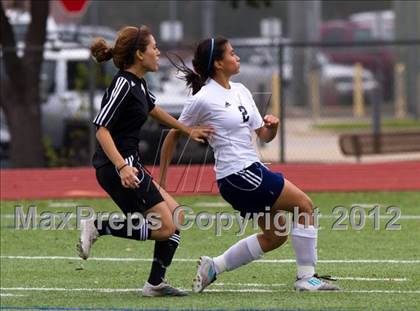 Thumbnail 1 in Alief Elsik vs Clear Brook (I-10 Shootout) photogallery.