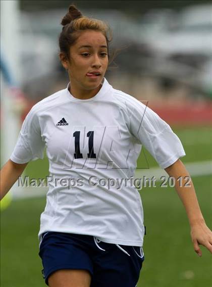 Thumbnail 3 in Alief Elsik vs Clear Brook (I-10 Shootout) photogallery.