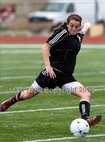 Thumbnail 1 in Alief Elsik vs Clear Brook (I-10 Shootout) photogallery.