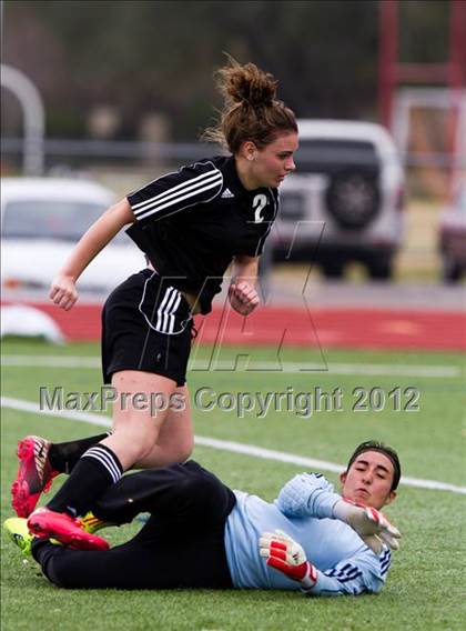 Thumbnail 2 in Alief Elsik vs Clear Brook (I-10 Shootout) photogallery.