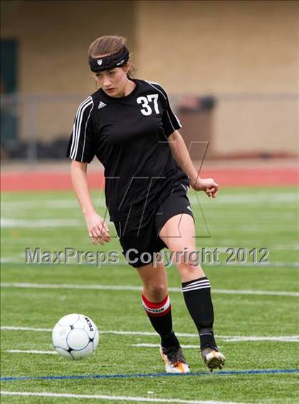 Thumbnail 2 in Alief Elsik vs Clear Brook (I-10 Shootout) photogallery.