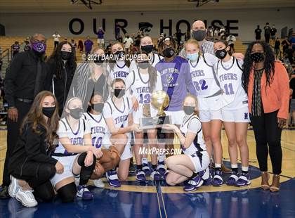 Thumbnail 3 in Flowing Wells vs. Millennium (AIA 5A Final Awards) photogallery.