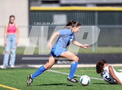 Thumbnail 3 in Timberline vs. Lake City- IDHSAA 5A Championship Quarterfinal photogallery.