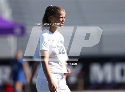 Thumbnail 2 in Timberline vs. Lake City- IDHSAA 5A Championship Quarterfinal photogallery.