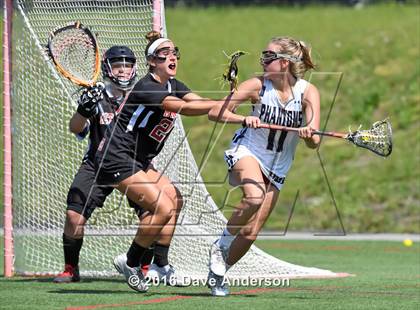Thumbnail 2 in Mount Sinai vs Bayport-Blue Point (Section 11 Class C Final) photogallery.