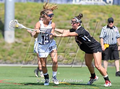 Thumbnail 3 in Mount Sinai vs Bayport-Blue Point (Section 11 Class C Final) photogallery.