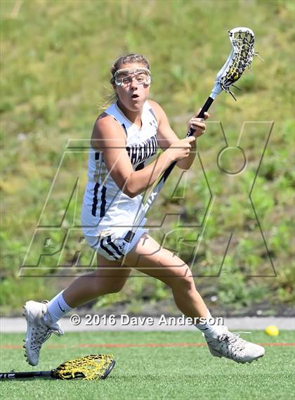 Thumbnail 1 in Mount Sinai vs Bayport-Blue Point (Section 11 Class C Final) photogallery.