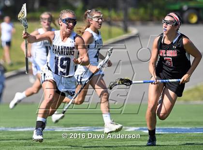 Thumbnail 2 in Mount Sinai vs Bayport-Blue Point (Section 11 Class C Final) photogallery.