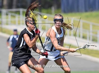 Thumbnail 1 in Mount Sinai vs Bayport-Blue Point (Section 11 Class C Final) photogallery.