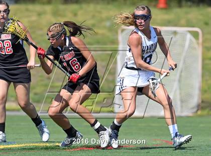 Thumbnail 3 in Mount Sinai vs Bayport-Blue Point (Section 11 Class C Final) photogallery.