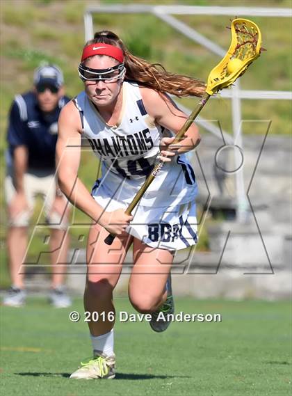 Thumbnail 2 in Mount Sinai vs Bayport-Blue Point (Section 11 Class C Final) photogallery.