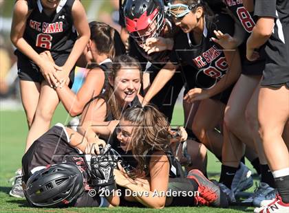 Thumbnail 3 in Mount Sinai vs Bayport-Blue Point (Section 11 Class C Final) photogallery.