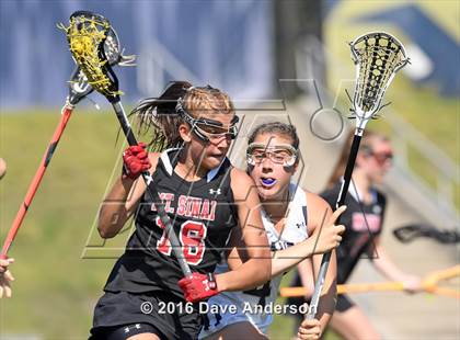 Thumbnail 2 in Mount Sinai vs Bayport-Blue Point (Section 11 Class C Final) photogallery.