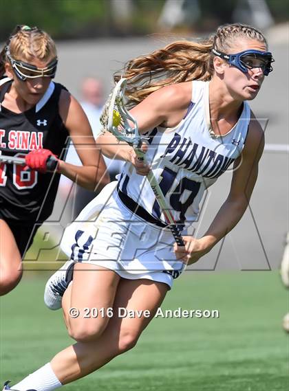 Thumbnail 1 in Mount Sinai vs Bayport-Blue Point (Section 11 Class C Final) photogallery.