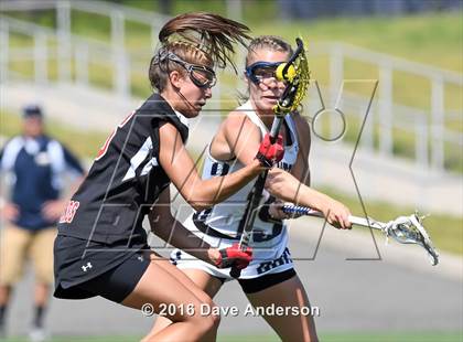 Thumbnail 3 in Mount Sinai vs Bayport-Blue Point (Section 11 Class C Final) photogallery.