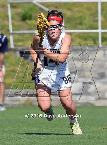 Thumbnail 3 in Mount Sinai vs Bayport-Blue Point (Section 11 Class C Final) photogallery.