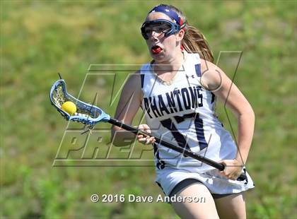 Thumbnail 1 in Mount Sinai vs Bayport-Blue Point (Section 11 Class C Final) photogallery.