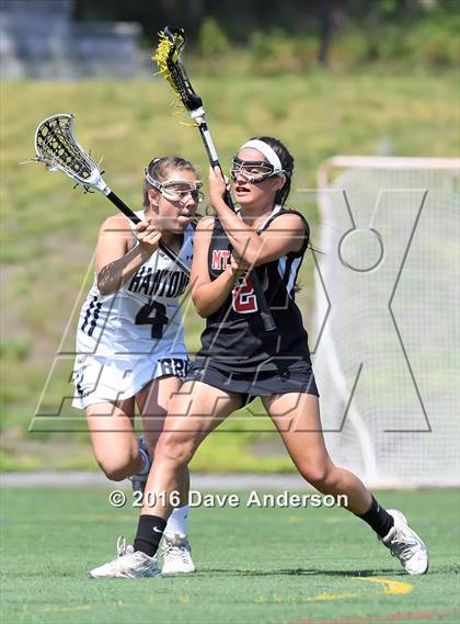 Thumbnail 1 in Mount Sinai vs Bayport-Blue Point (Section 11 Class C Final) photogallery.