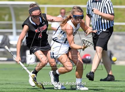 Thumbnail 2 in Mount Sinai vs Bayport-Blue Point (Section 11 Class C Final) photogallery.