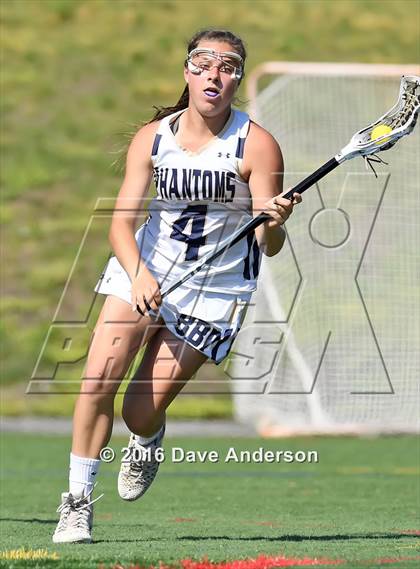 Thumbnail 2 in Mount Sinai vs Bayport-Blue Point (Section 11 Class C Final) photogallery.