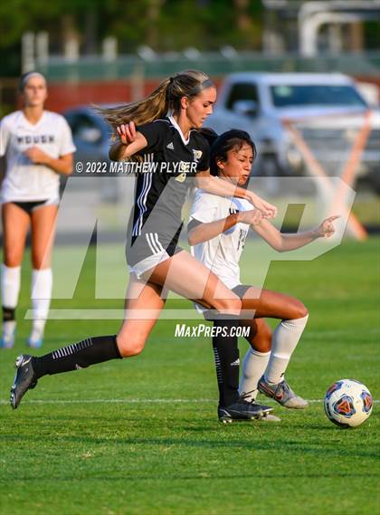 Thumbnail 1 in Hough @ Pinecrest photogallery.
