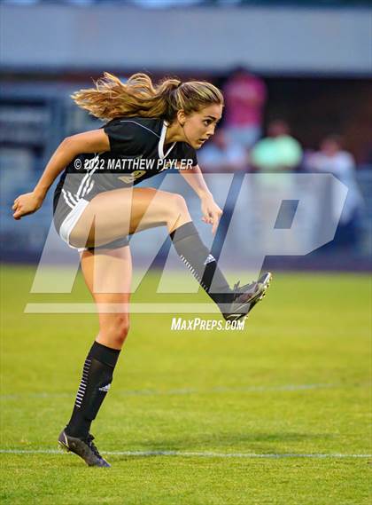Thumbnail 1 in Hough @ Pinecrest photogallery.