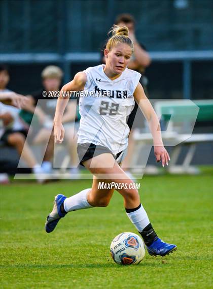 Thumbnail 1 in Hough @ Pinecrest photogallery.