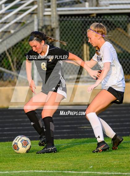 Thumbnail 3 in Hough @ Pinecrest photogallery.