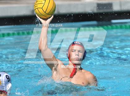 Thumbnail 1 in Palm Desert vs. King (Ocean View Tournament) photogallery.