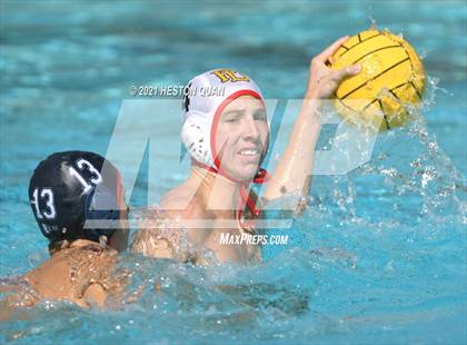Thumbnail 1 in Palm Desert vs. King (Ocean View Tournament) photogallery.