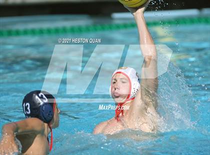 Thumbnail 3 in Palm Desert vs. King (Ocean View Tournament) photogallery.