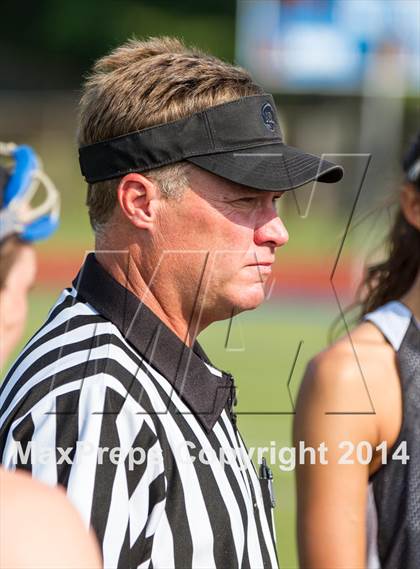 Thumbnail 1 in Hall vs Greenwich (CIAC Class L 1st Round) photogallery.