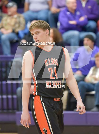 Thumbnail 3 in Illini Bluffs @ Delavan photogallery.