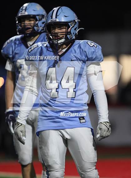 Thumbnail 1 in Dallas vs. Aliquippa (PIAA 4A Final) photogallery.