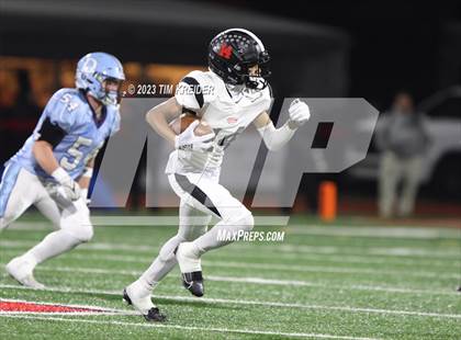Thumbnail 1 in Dallas vs. Aliquippa (PIAA 4A Final) photogallery.