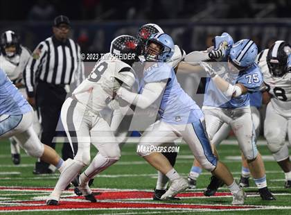 Thumbnail 2 in Dallas vs. Aliquippa (PIAA 4A Final) photogallery.
