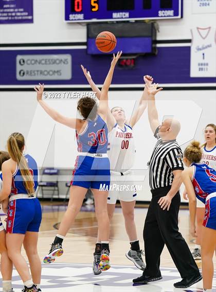 Thumbnail 3 in Jennings County vs. Martinsville (Ben Davis Holiday Classic) photogallery.