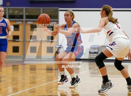 Thumbnail 2 in Jennings County vs. Martinsville (Ben Davis Holiday Classic) photogallery.