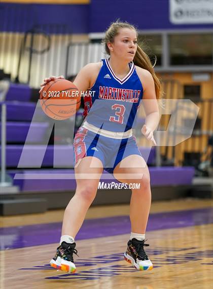 Thumbnail 2 in Jennings County vs. Martinsville (Ben Davis Holiday Classic) photogallery.