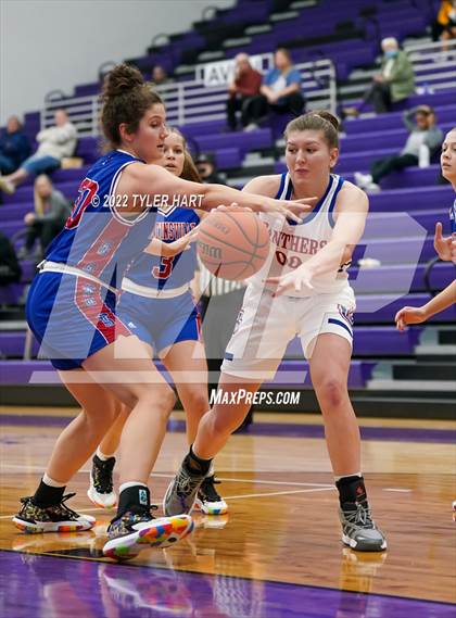 Thumbnail 2 in Jennings County vs. Martinsville (Ben Davis Holiday Classic) photogallery.