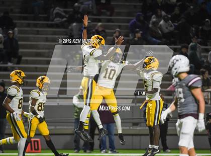 Thumbnail 2 in A&M Consolidated vs. Fort Bend Marshall (UIL 5A Area Region III Playoff) photogallery.