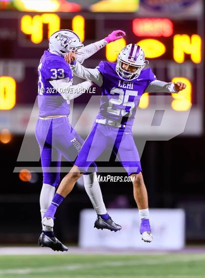 Thumbnail 3 in Wasatch @ Lehi (UHSAA 5A Quarterfinal) photogallery.