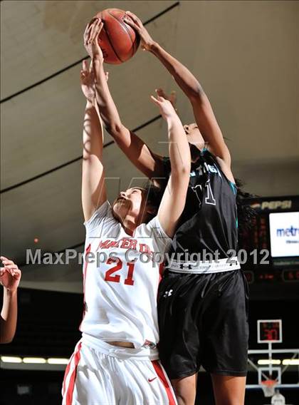Thumbnail 1 in Santiago vs. Mater Dei (CIF SS D1AA Semifinal) photogallery.