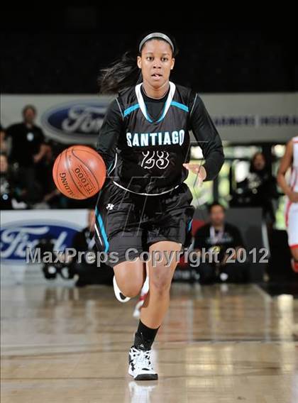 Thumbnail 1 in Santiago vs. Mater Dei (CIF SS D1AA Semifinal) photogallery.