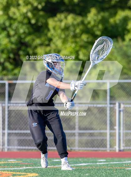 Thumbnail 3 in Darien vs New Canaan (FCIAC Finals) photogallery.