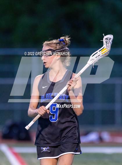 Thumbnail 1 in Darien vs New Canaan (FCIAC Finals) photogallery.