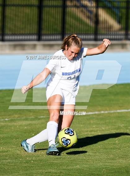 Thumbnail 3 in Girls Prep vs Lipscomb Academy photogallery.
