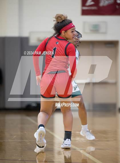 Thumbnail 1 in South Mecklenburg vs. Pinecrest photogallery.